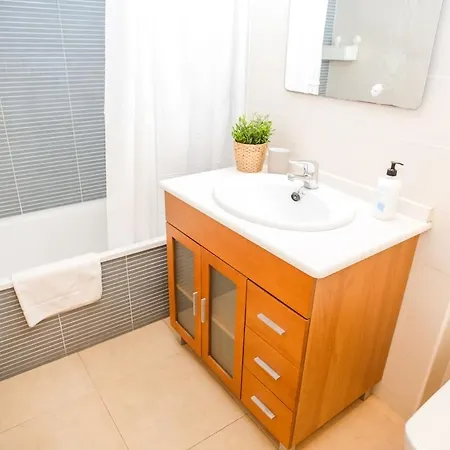 Turo 6 Family Flat With Pool And Playground Apartmán *