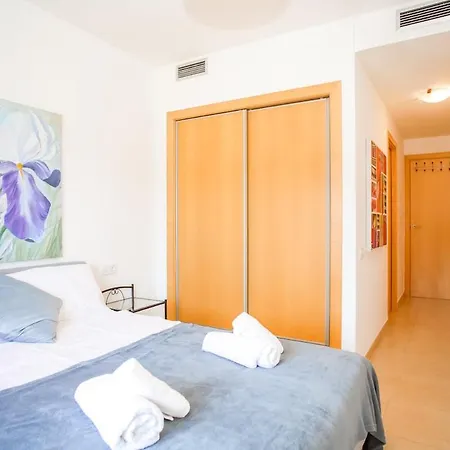 Turo 6 Family Flat With Pool And Playground *