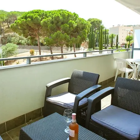 Turo 6 Family Flat With Pool And Playground Apartmán